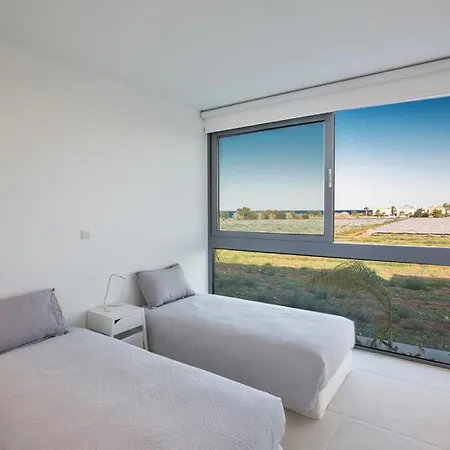 The White H Villa, Protaras, Fresh And Peaceful Villa Paralimni