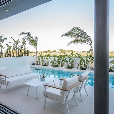 The White H Villa, Protaras, Fresh And Peaceful * Paralimni