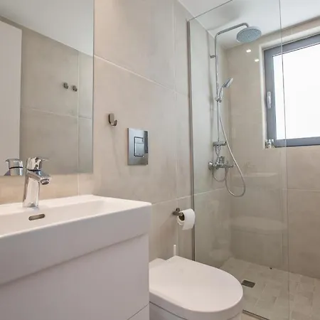 The White H Villa, Protaras, Fresh And Peaceful Villa Paralimni